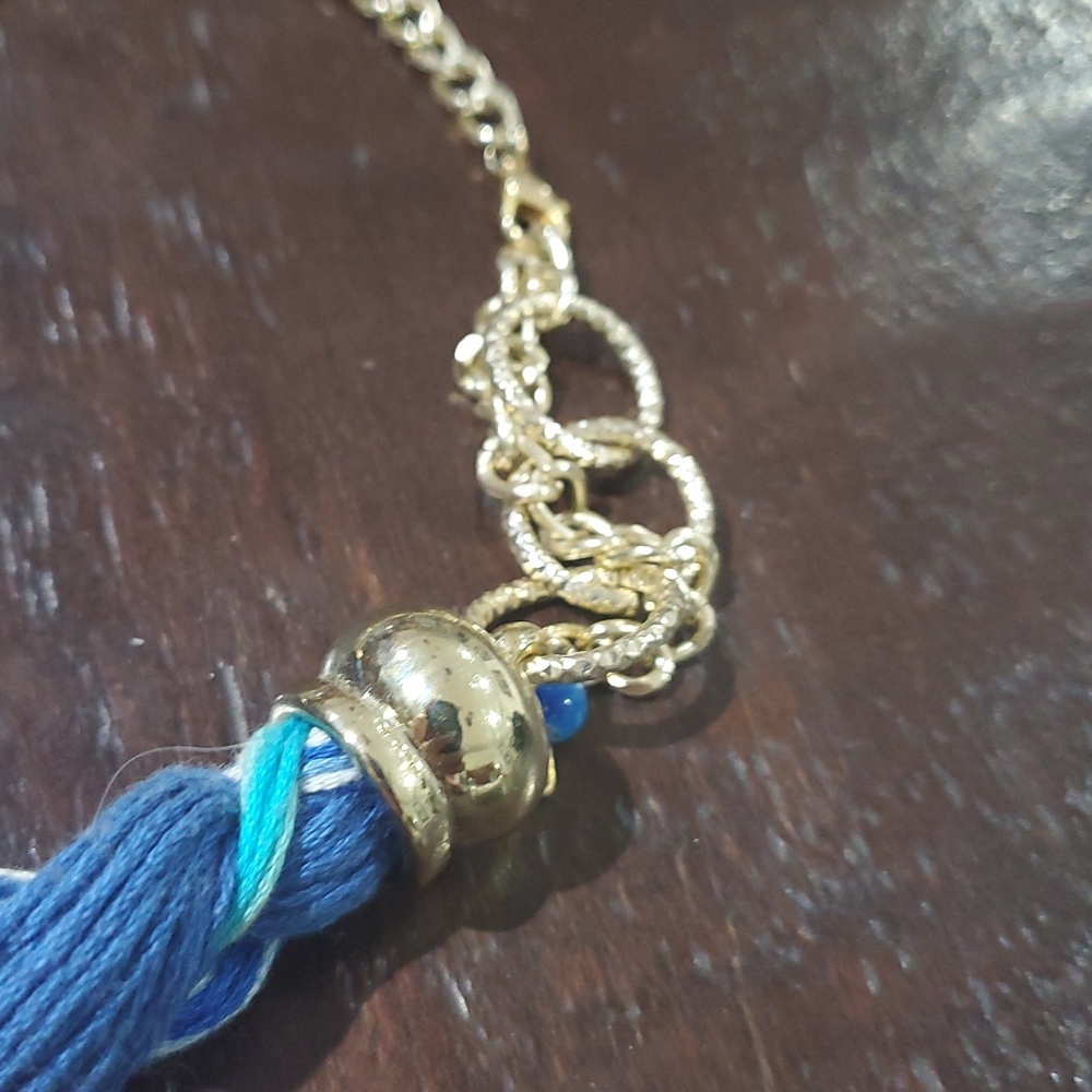 Artistic Multicolor Necklace with Gold Accents Frida Kahlo Face Braid Beads - Picture 4 of 5